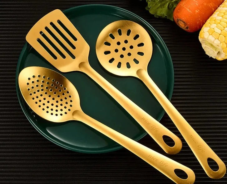 Cojunto de talheres de cozinha