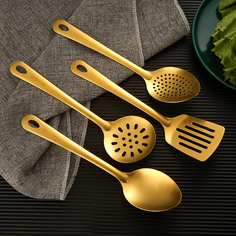 Cojunto de talheres de cozinha